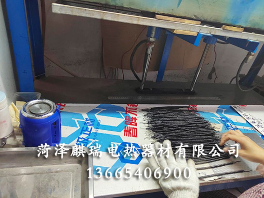 點(diǎn)擊查看詳細(xì)信息<br>標(biāo)題：工藝細(xì)節(jié) 閱讀次數(shù)：1055